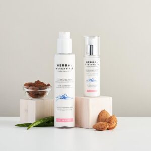 Herbal Essentials Temizleme Sütü (Tatlı Badem Yağlı ve Aloe Verelı) - Görsel 4